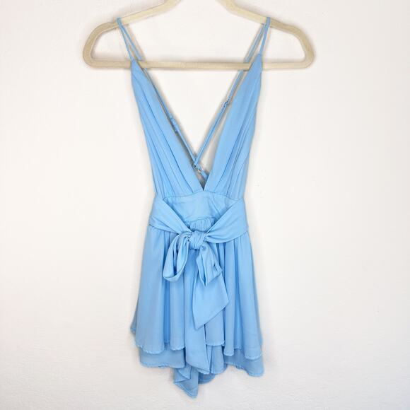 Lucy in The Sky Secret Crush Sleeveless Pleated Tie Waist Romper Sky Blue XS - Picture 14 of 14